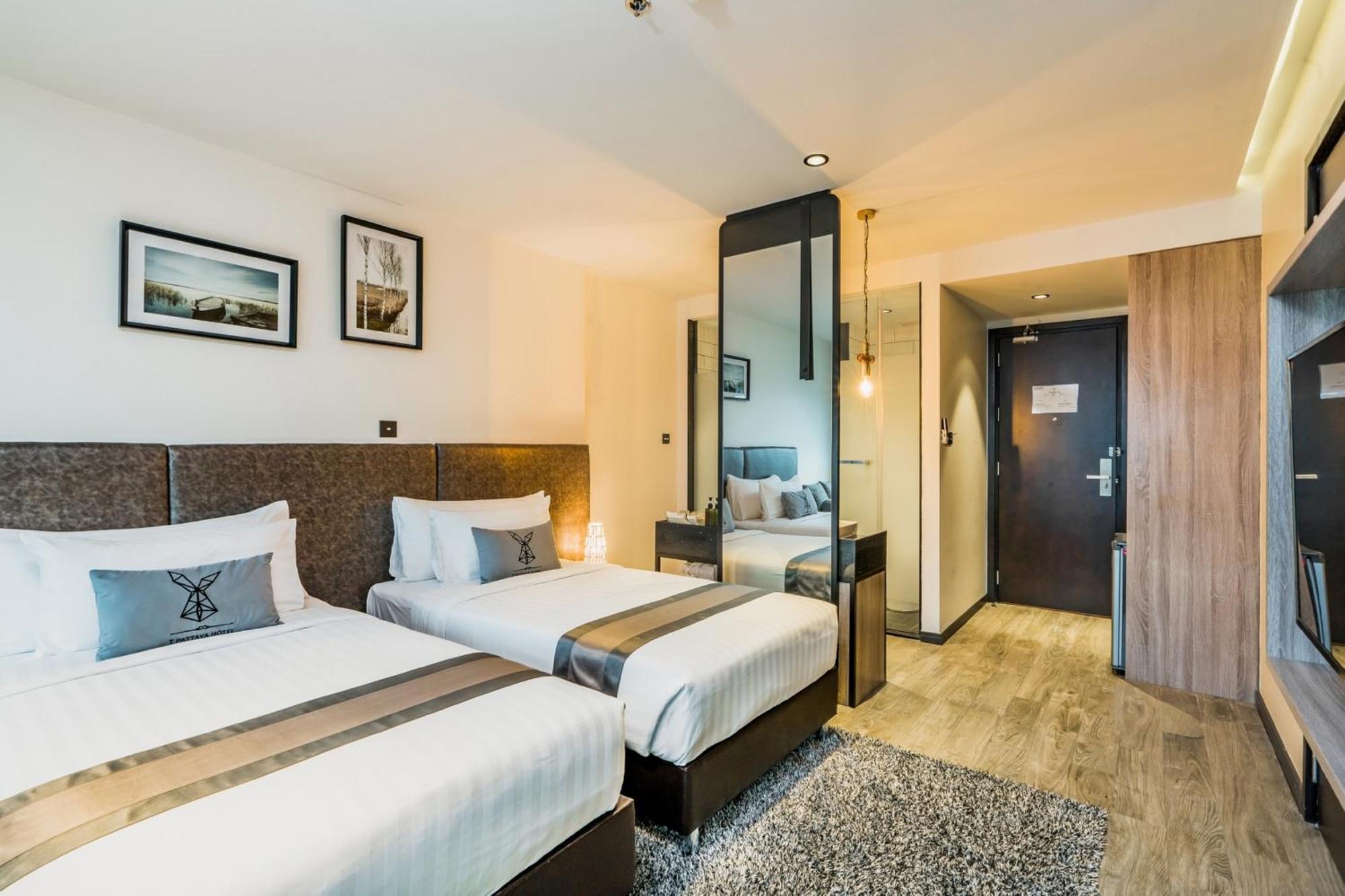 T Pattaya Hotel By Pcl エクステリア 写真