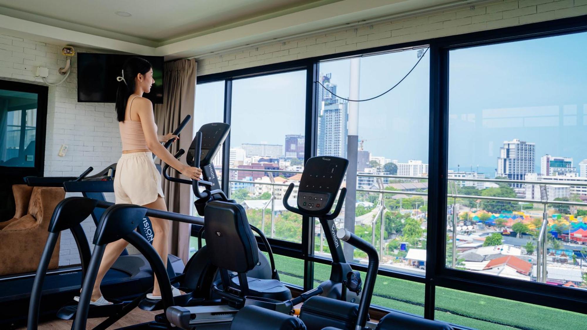 T Pattaya Hotel By Pcl エクステリア 写真