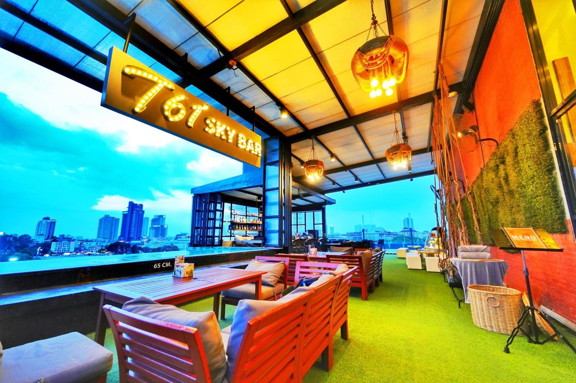 T Pattaya Hotel By Pcl エクステリア 写真